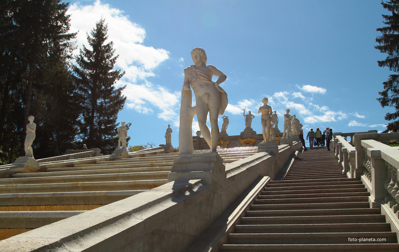 Фонтан "Золотая Гора"