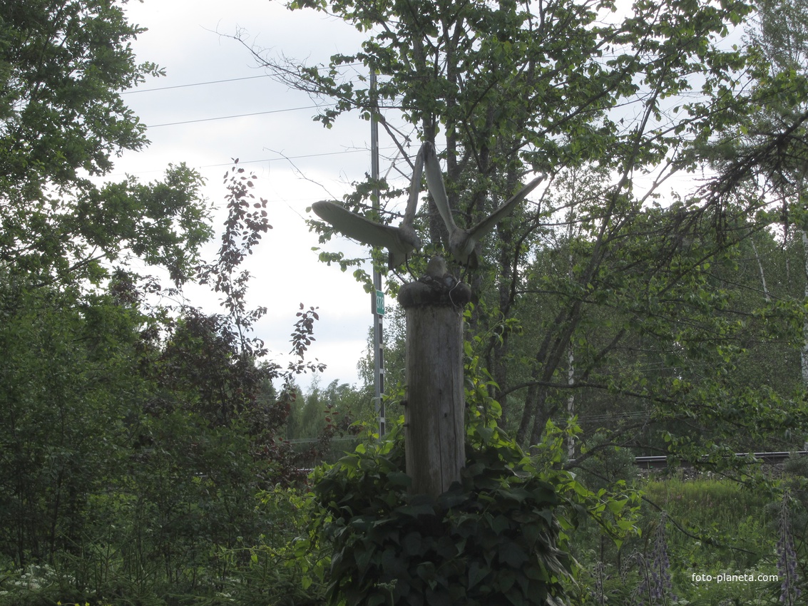 Париккала. Парк скульптур &quot;Патсаспуйсто&quot; (Мистический лес)-скульптор Вейё Рёнккёнэн