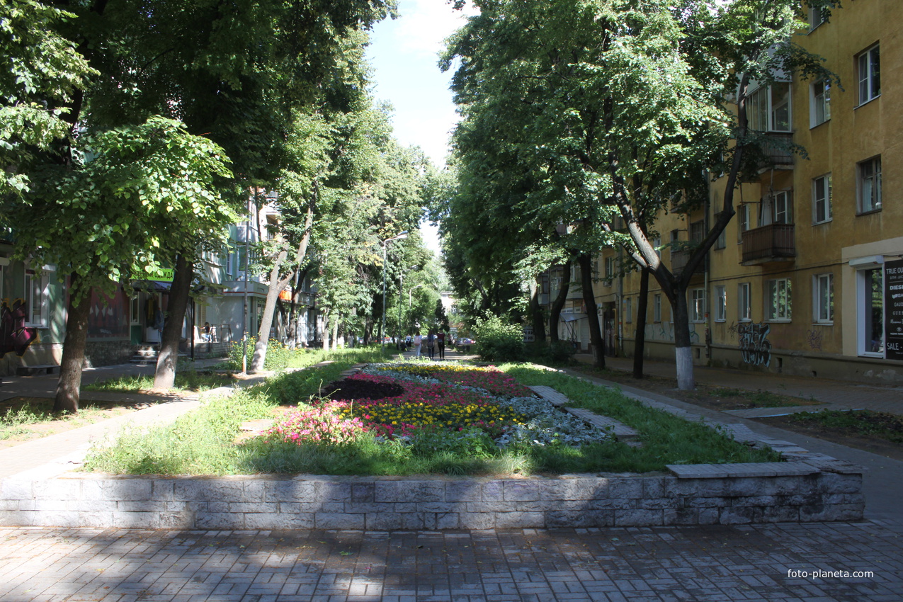 Воронеж. Есенинский сквер.