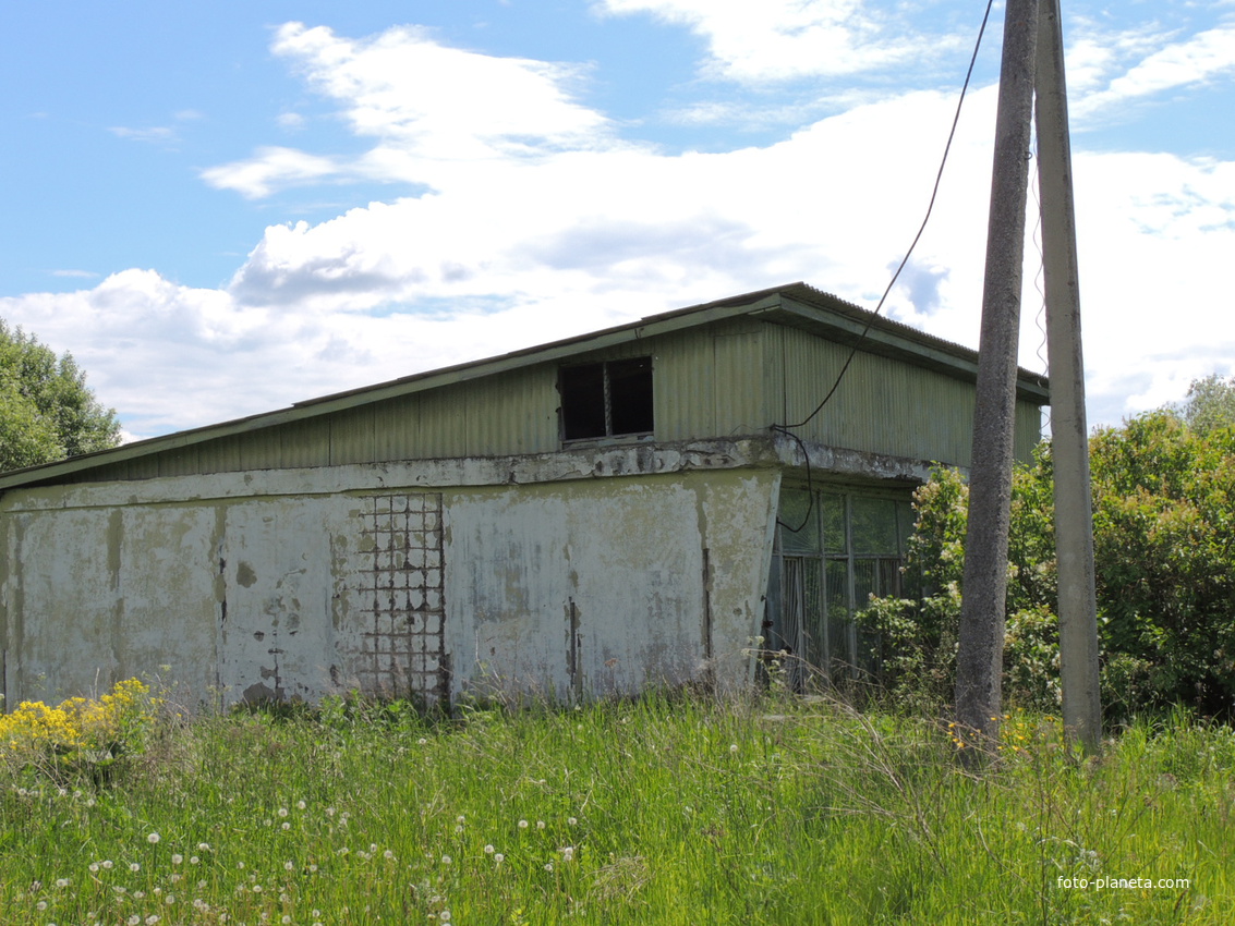 Бывший магазин в Григорьевском