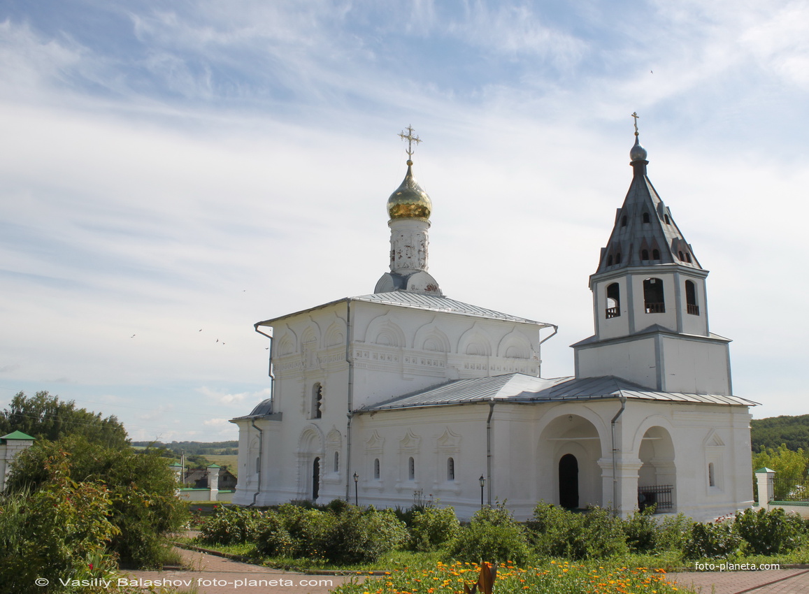 Собор Успения Пресвятой Богородицы в Космином Яхромском монастыре