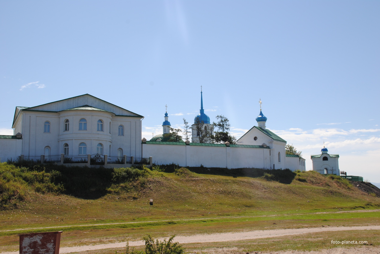 Спасо-Преображенский монастырь.