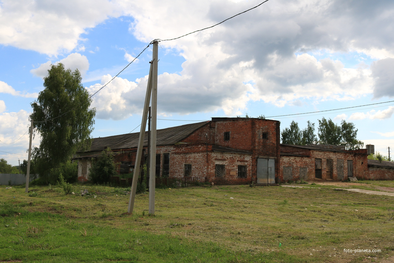 Здания бывшего совхоза