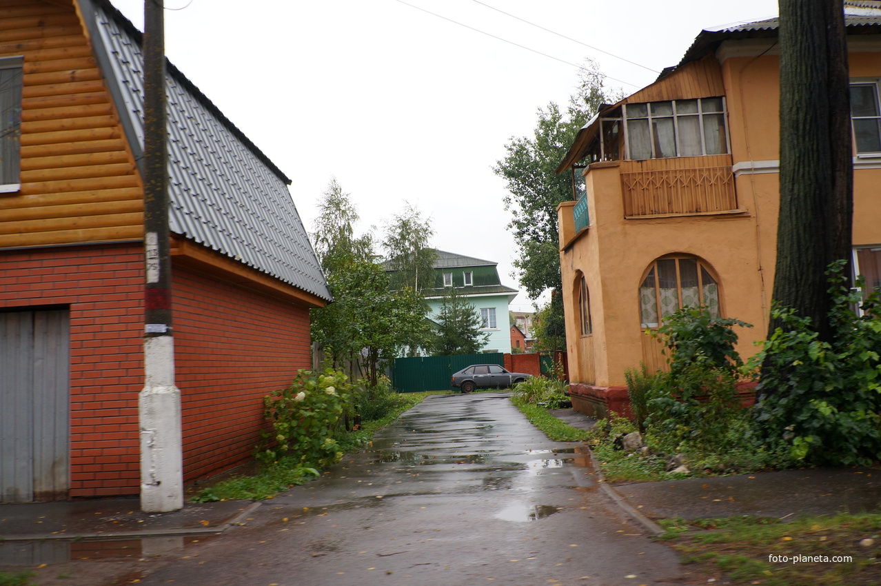 Полянская улица