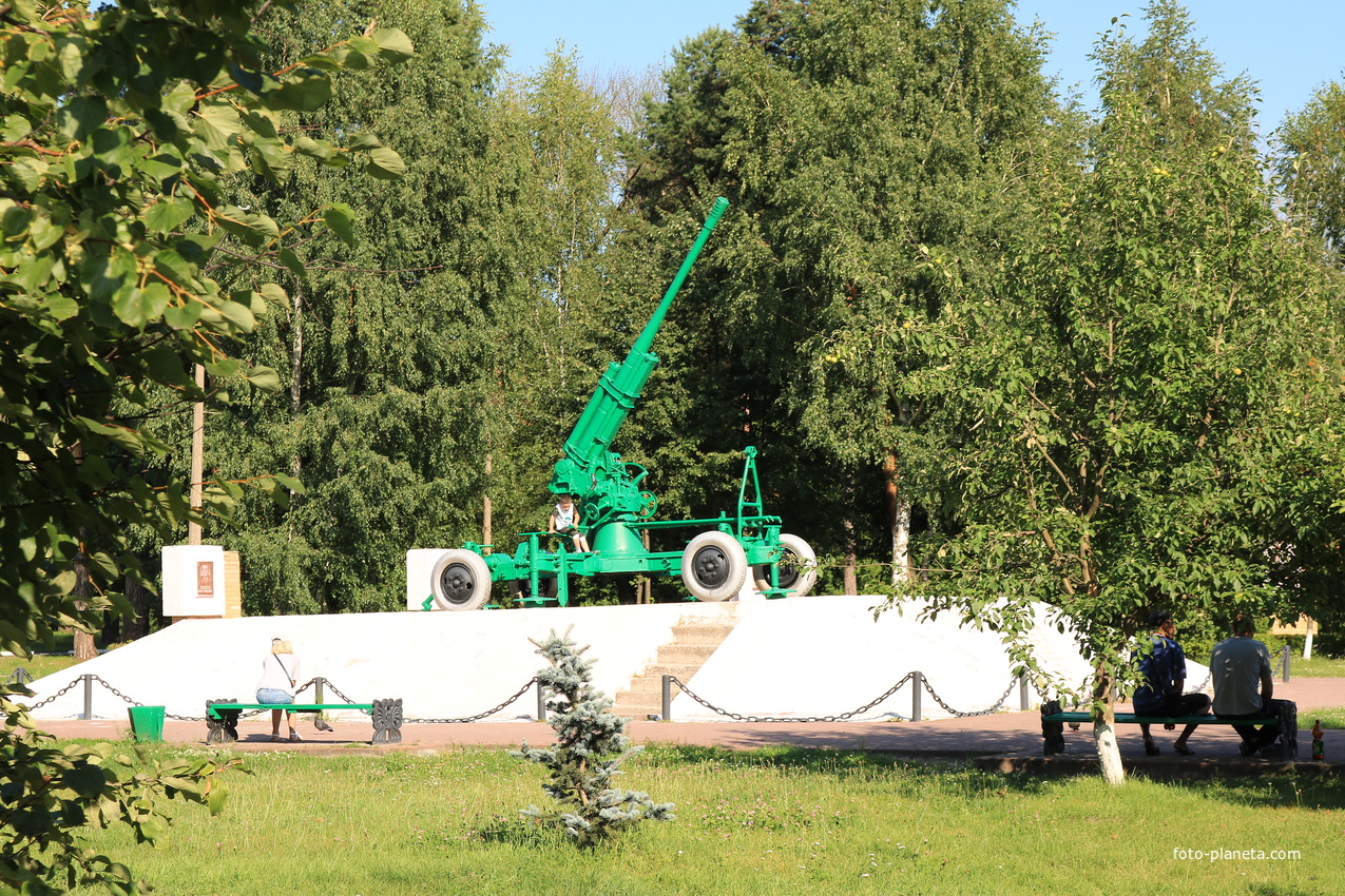 Памятник воинам ПВО 232 дивизиона