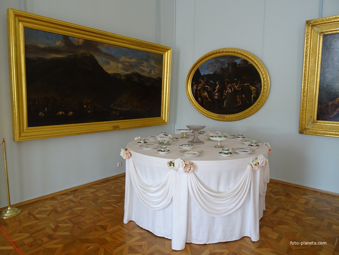 Гатчинский дворец. Парадная столовая.