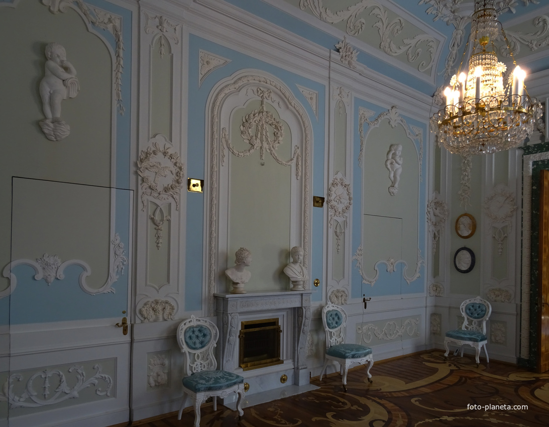 Гатчинский дворец. Туалетная императрицы Марии Фёдоровны.