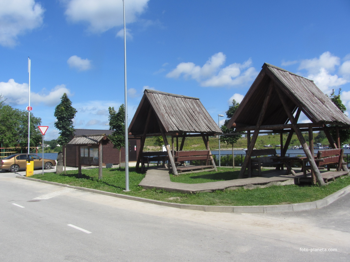 Jõe, Нарва, уютное кафе