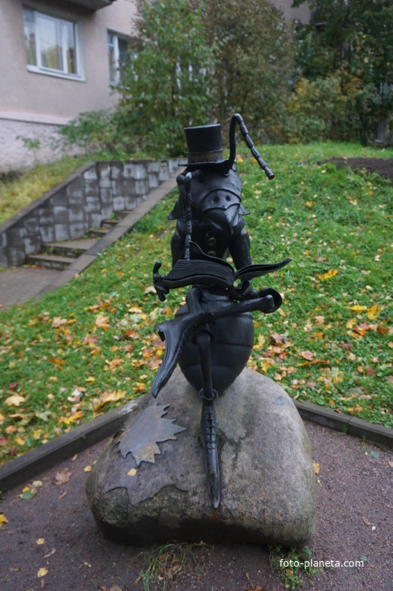 Муравью нашлось место на проспекте Ленина.