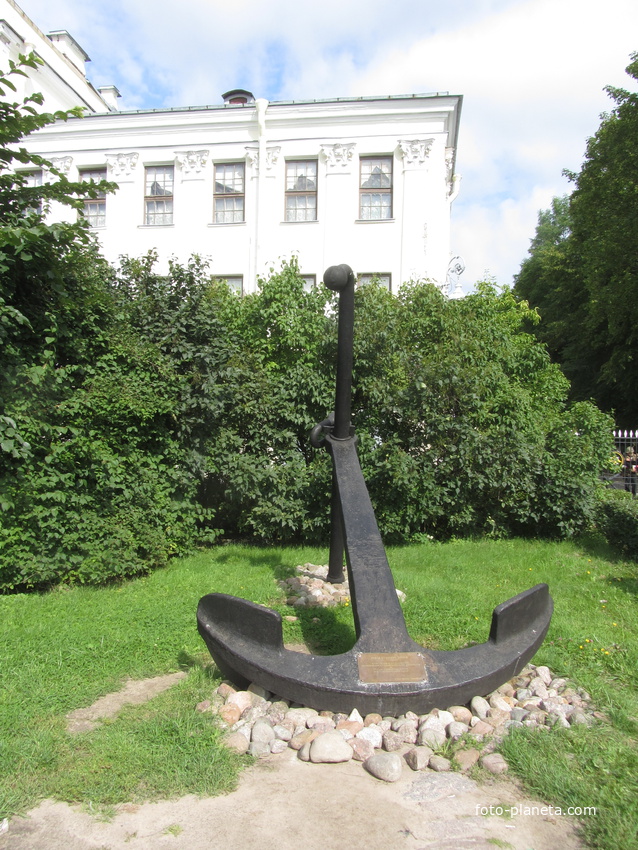 Памятный знак в честь 310 годовщины основания Кронштадтской крепости