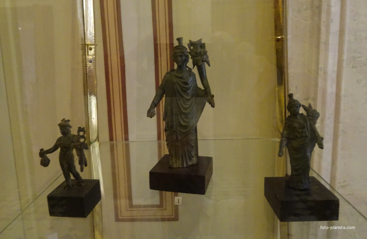 Помпеянский зал