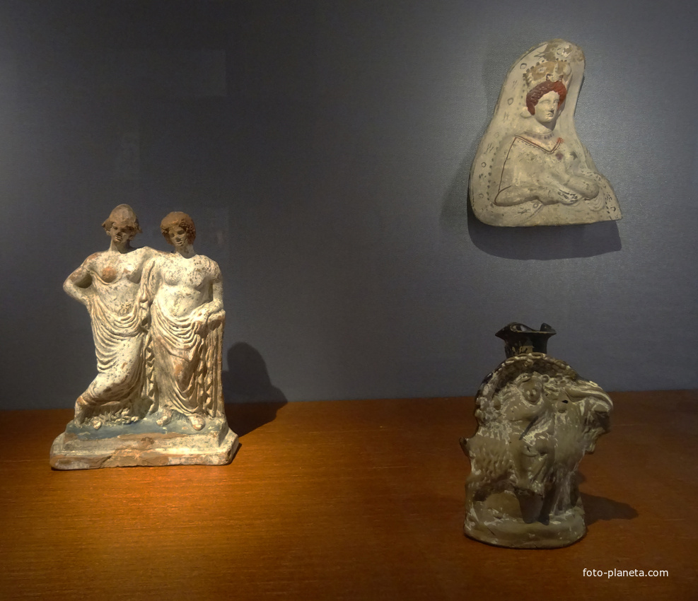 Зал культуры и искусства античных городов Северного Причерноморья. Экспонаты.