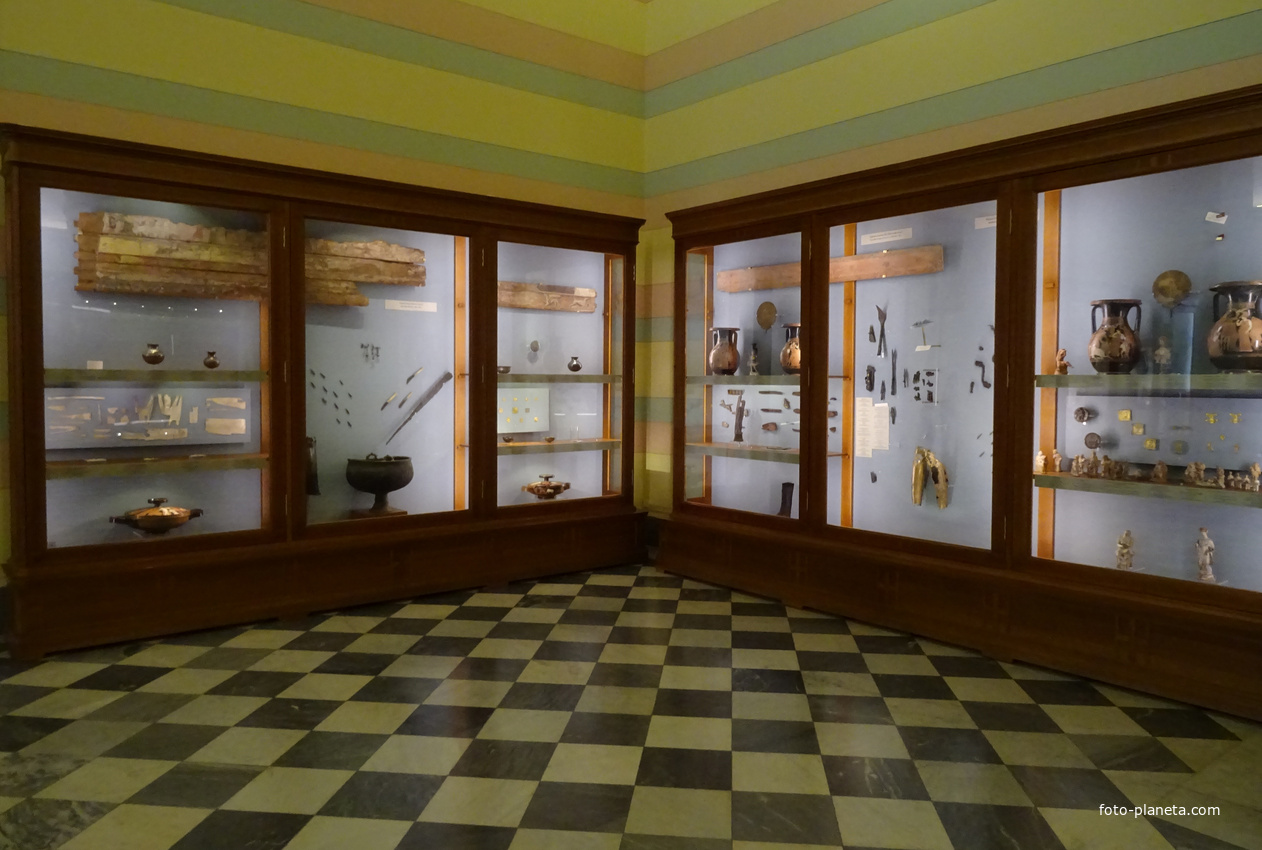 Зал культуры и искусства античных городов Северного Причерноморья. Экспонаты.