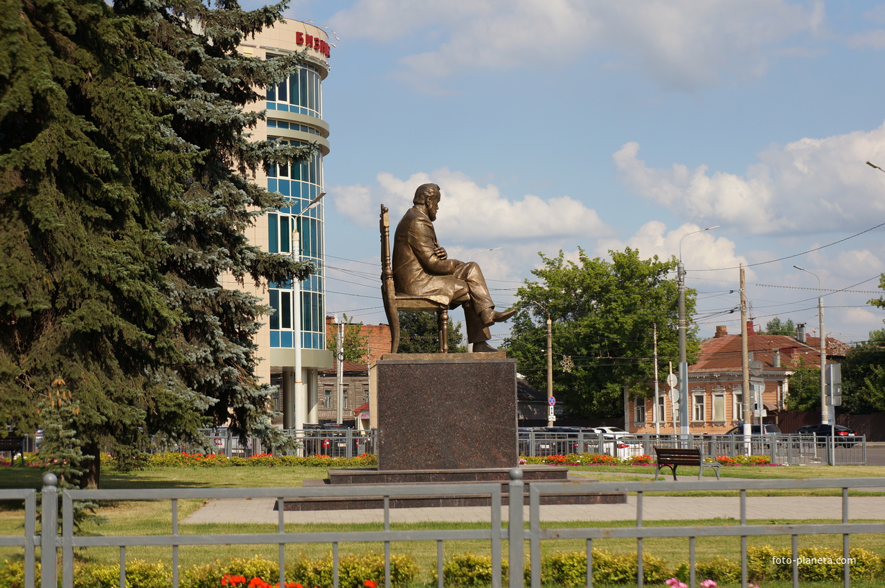 Памятник Г.И. Успенский