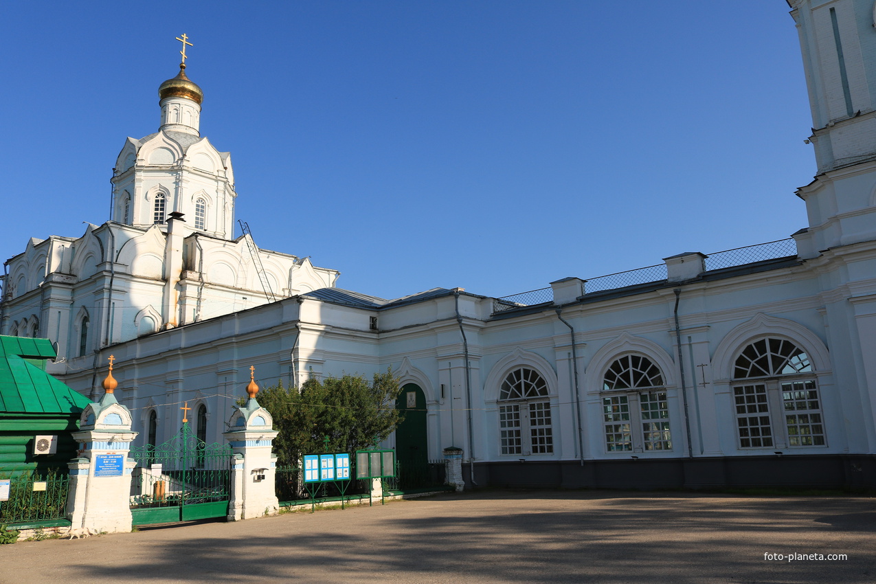 Церковь Покрова Пресвятой Богородицы в Власово