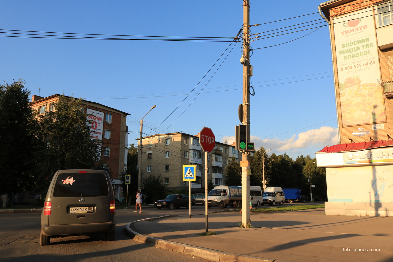 Улица Садовского