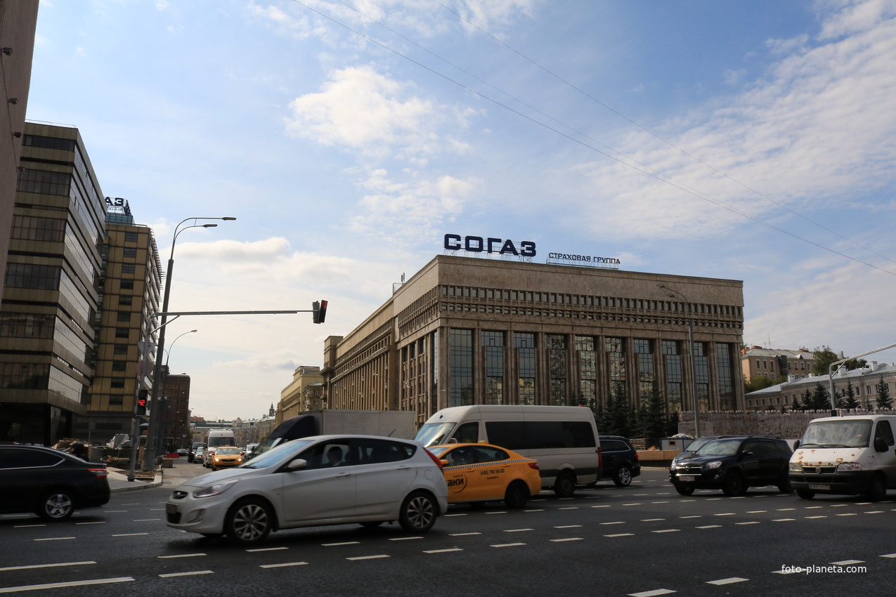 Проспект Академика Сахарова