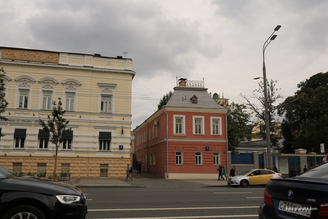 Садовая-Кудринская улица