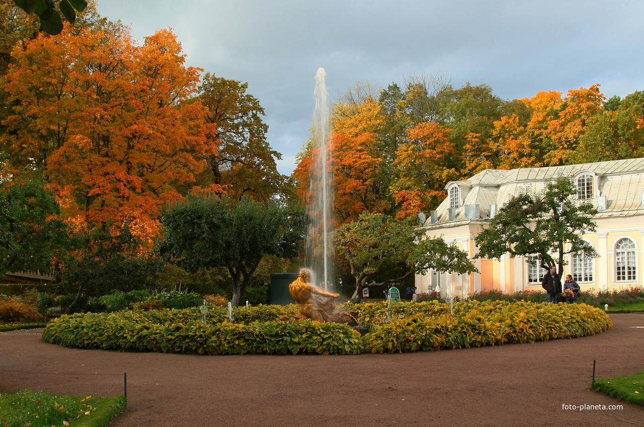 Фонтан &quot;Тритон&quot;