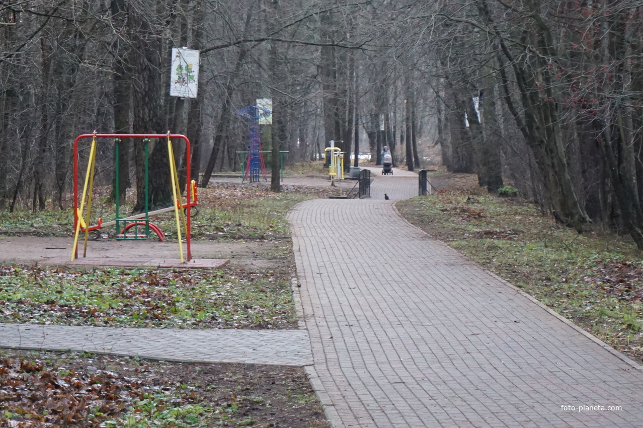 В сквере Чернобыльцев.