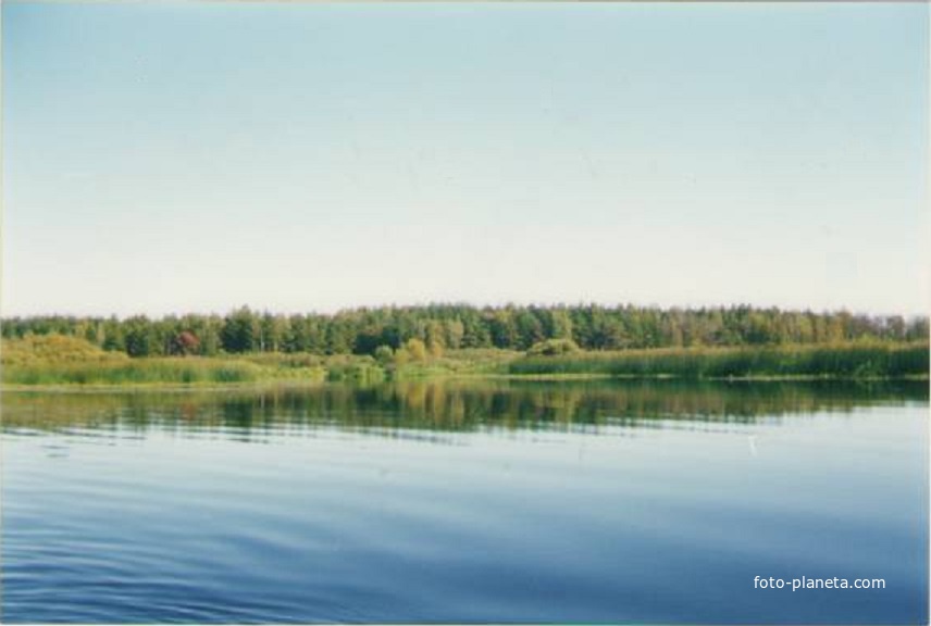 На озере Свято. Сентябрь 2003г.