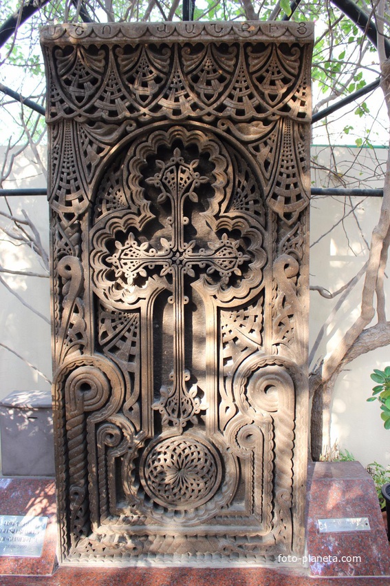 Шарджа. В армянской церкви.