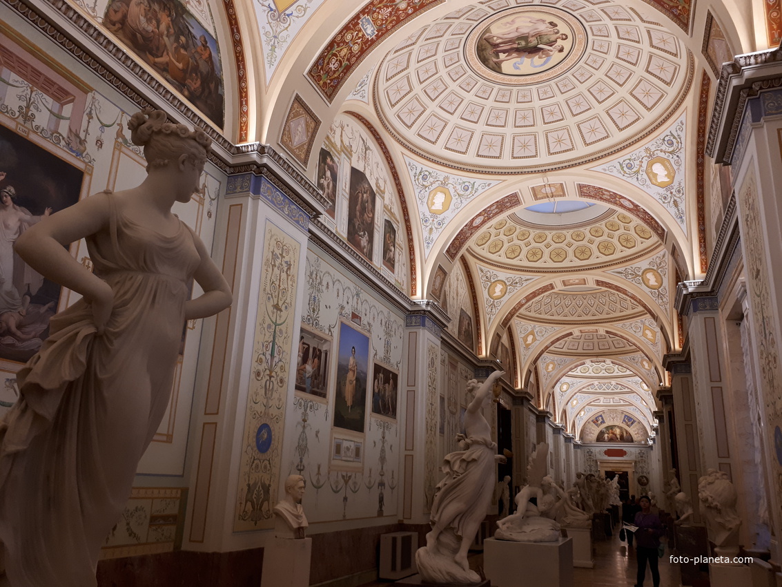 Зал европейской скульптуры XIX века