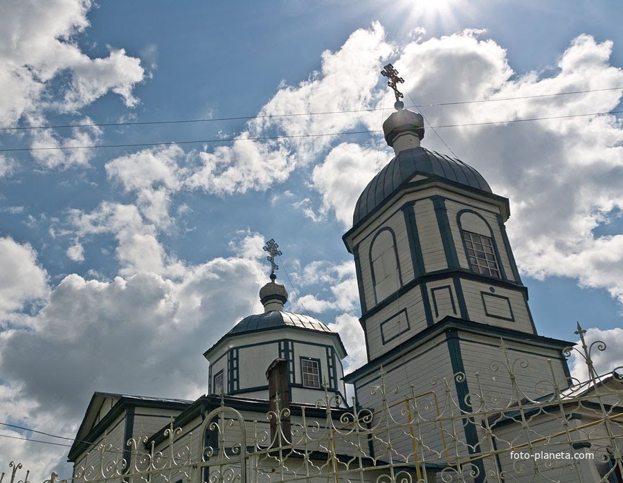 Церковь Архистратига Божия Михаила