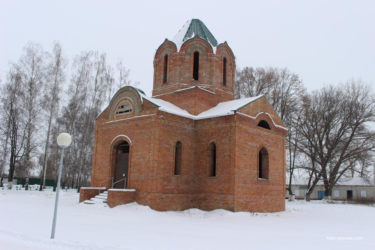 Беленихино. Недостроенный храм в честь всех святых, в земле российской просиявших.