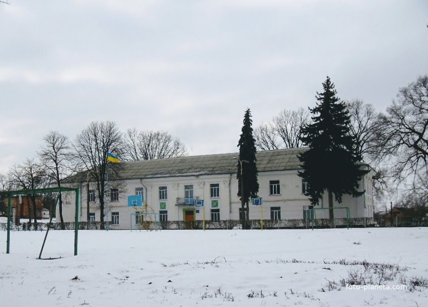 Школа на Громова.