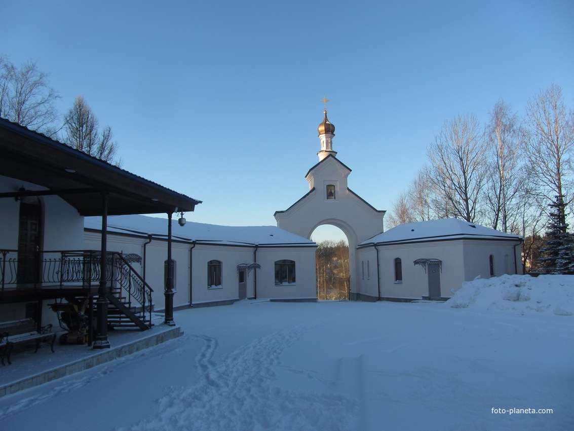 Константино-Еленинский женский монастырь