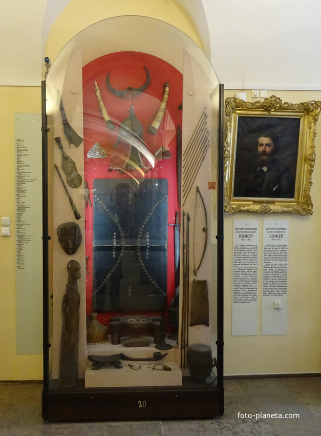 Музей антропологии и этнографии имени Петра Великого "Кунсткамера"