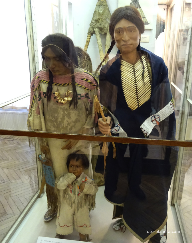 Музей антропологии и этнографии имени Петра Великого "Кунсткамера"