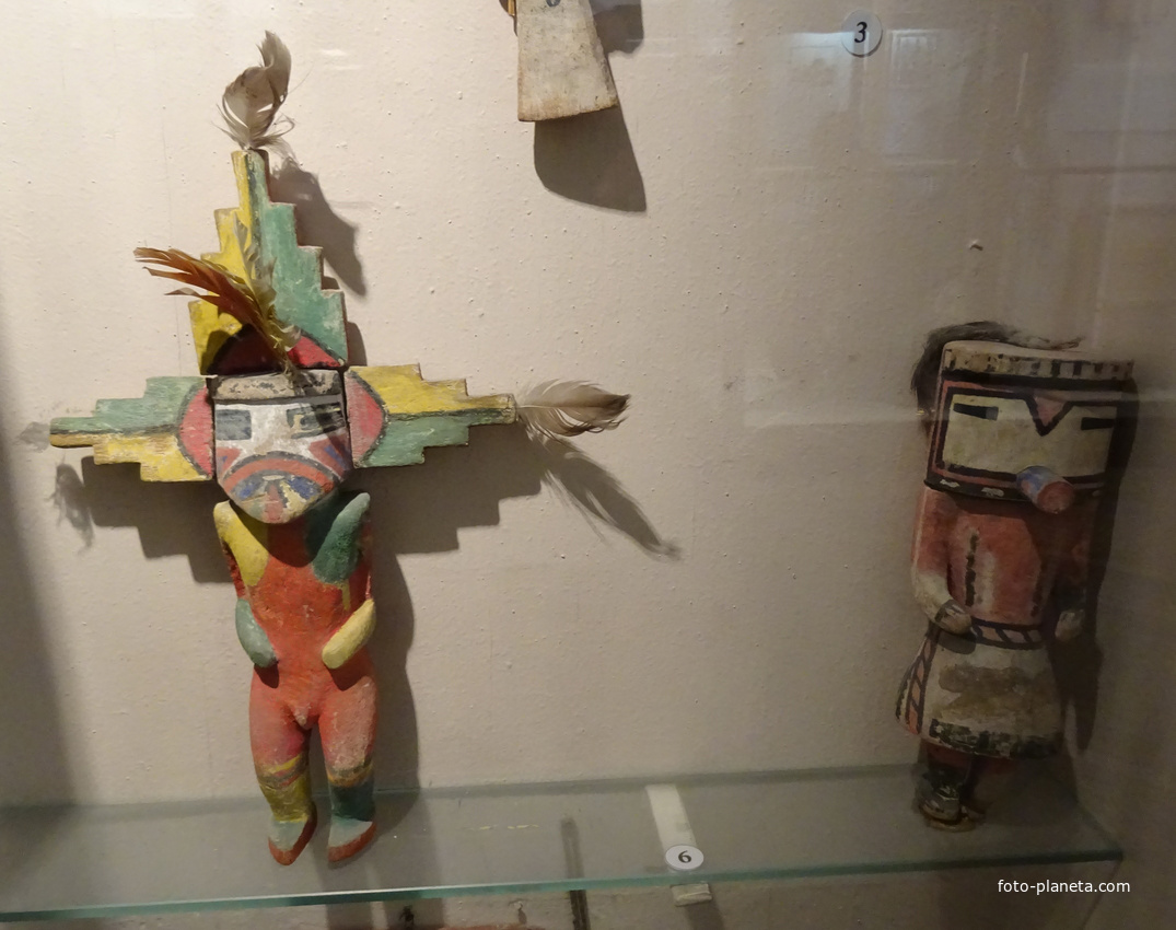 Музей антропологии и этнографии имени Петра Великого "Кунсткамера"