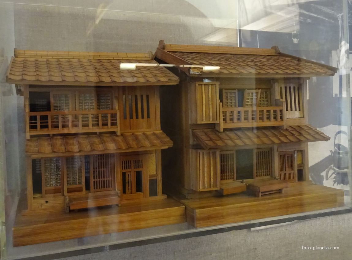 Музей антропологии и этнографии имени Петра Великого "Кунсткамера"