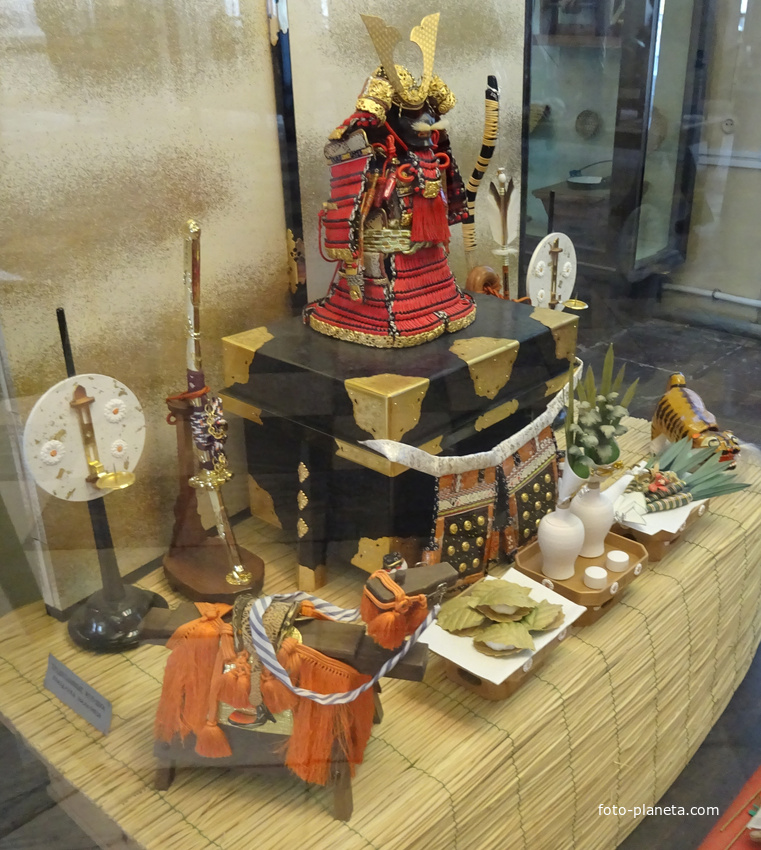 Музей антропологии и этнографии имени Петра Великого "Кунсткамера"