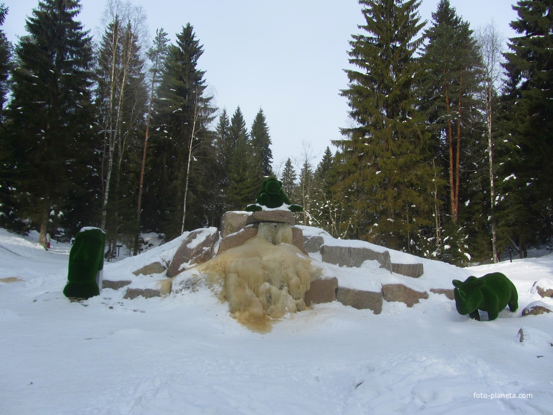 Топиари в Охта-парке