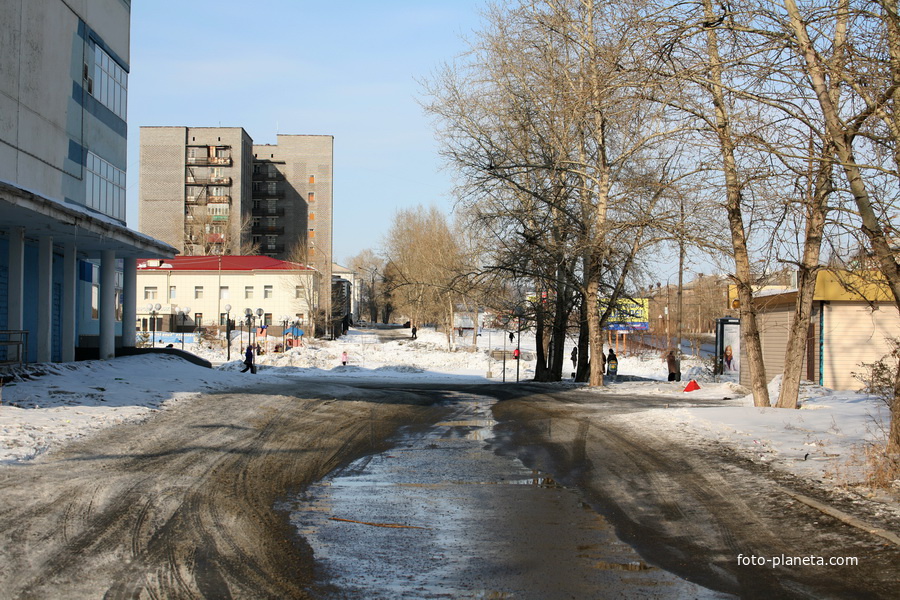 Братск  на  улице  Комсомольской