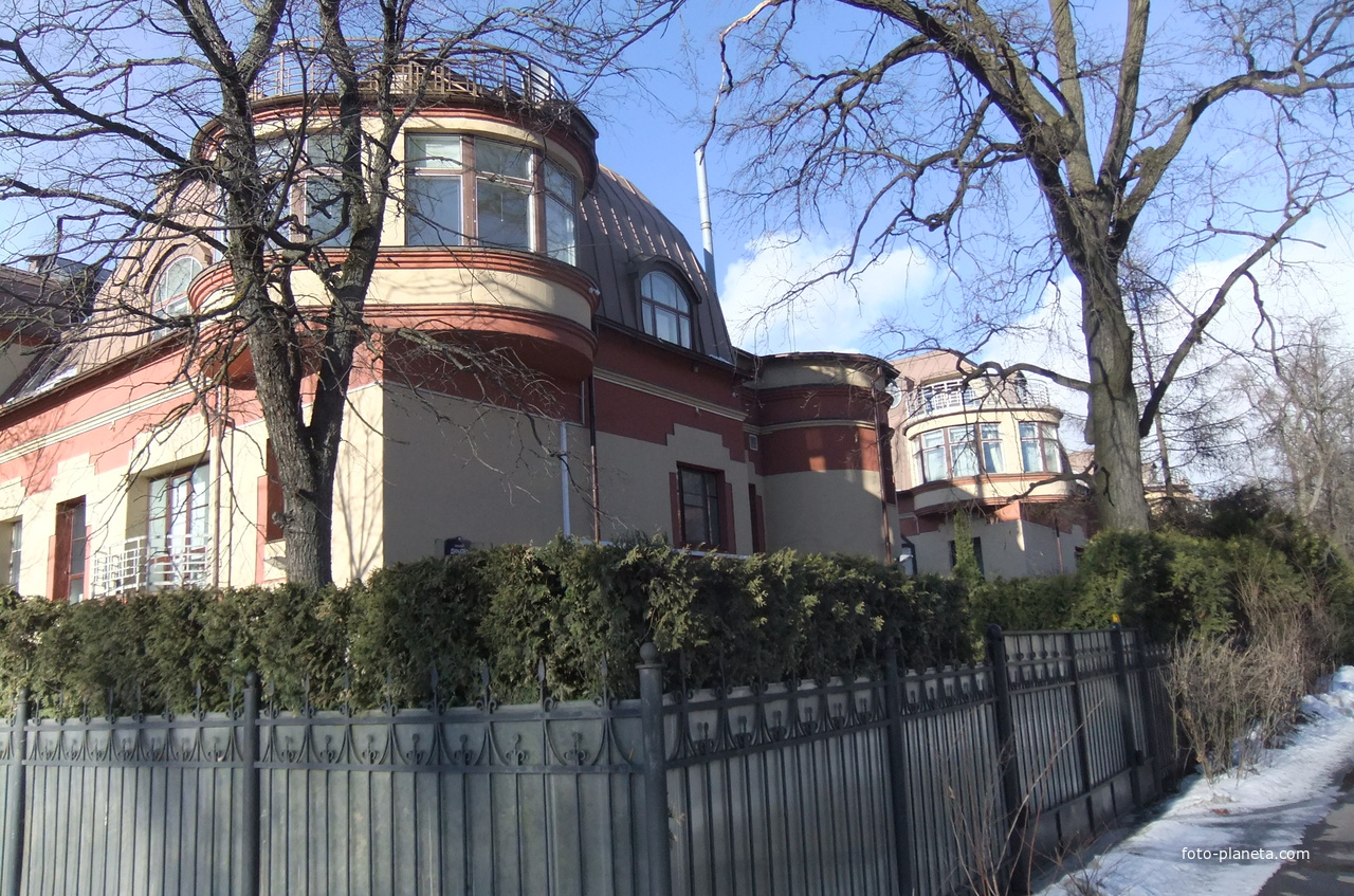 Крестовский остров.