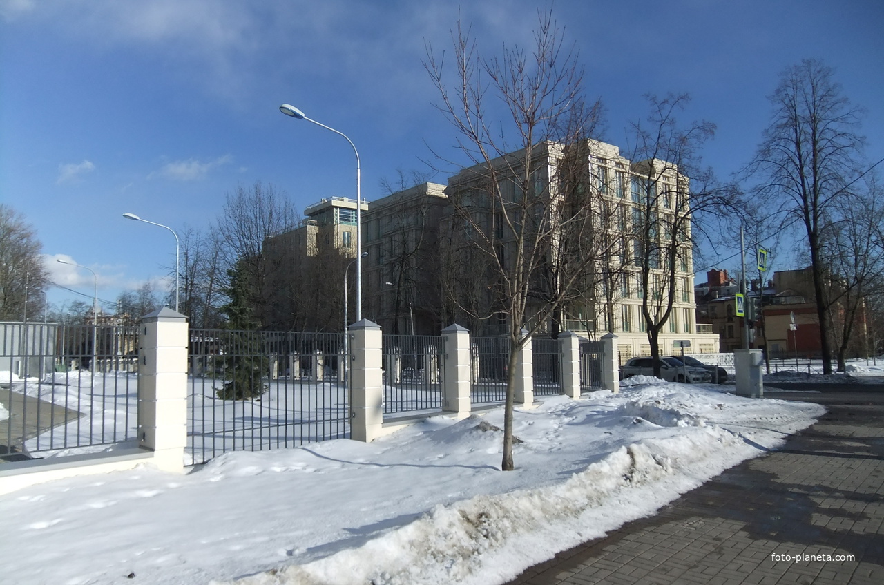 Крестовский остров.