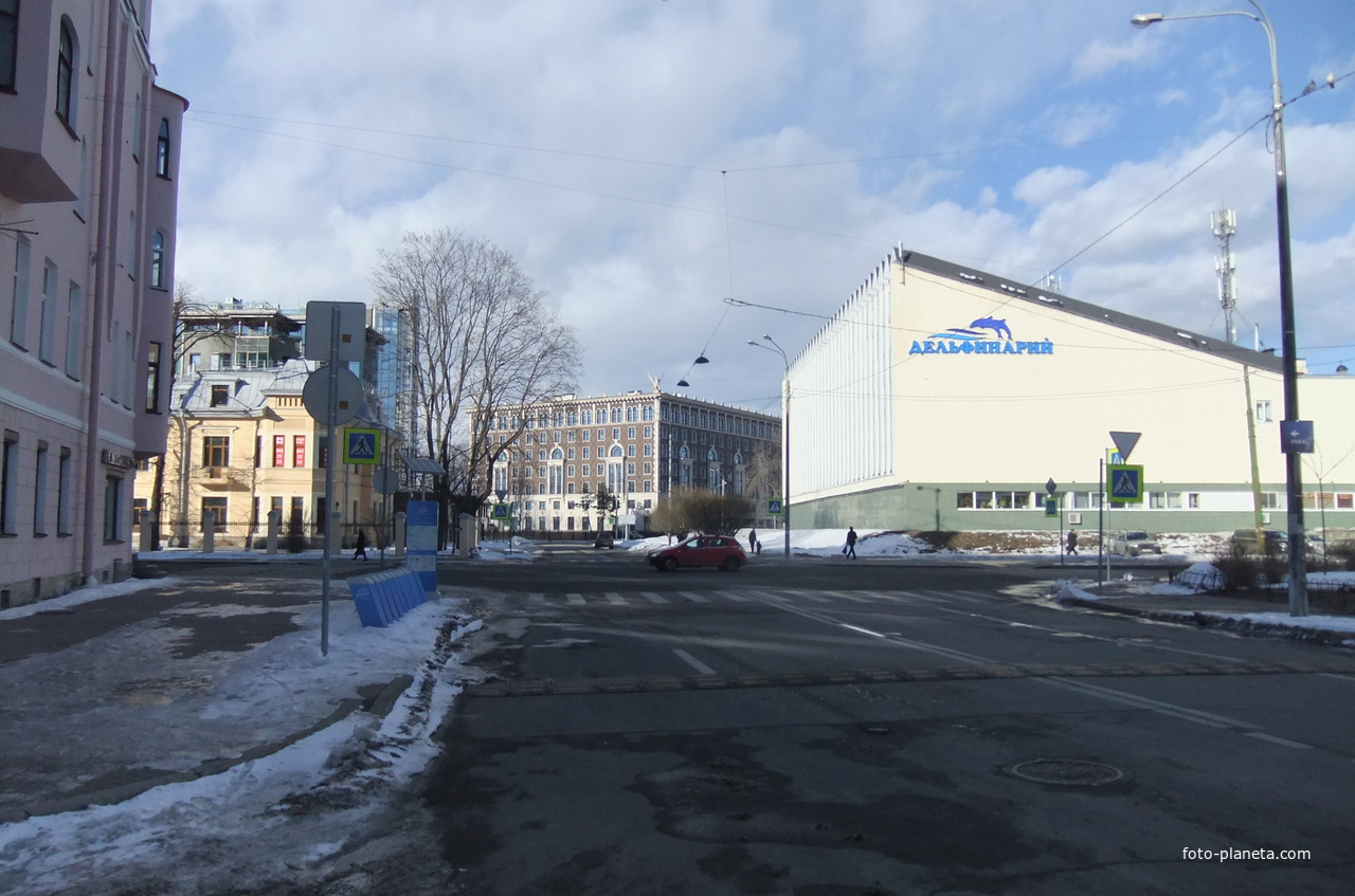 Крестовский остров.