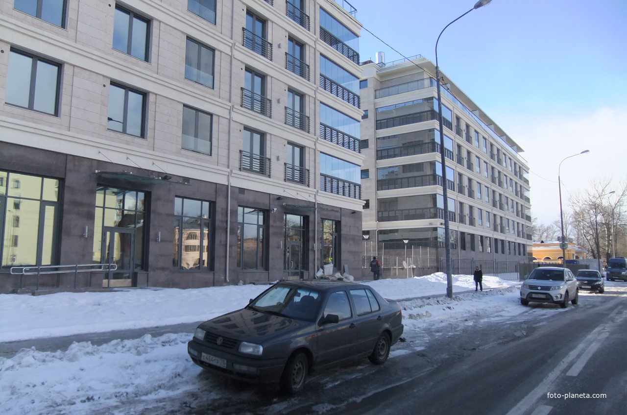 Крестовский остров.