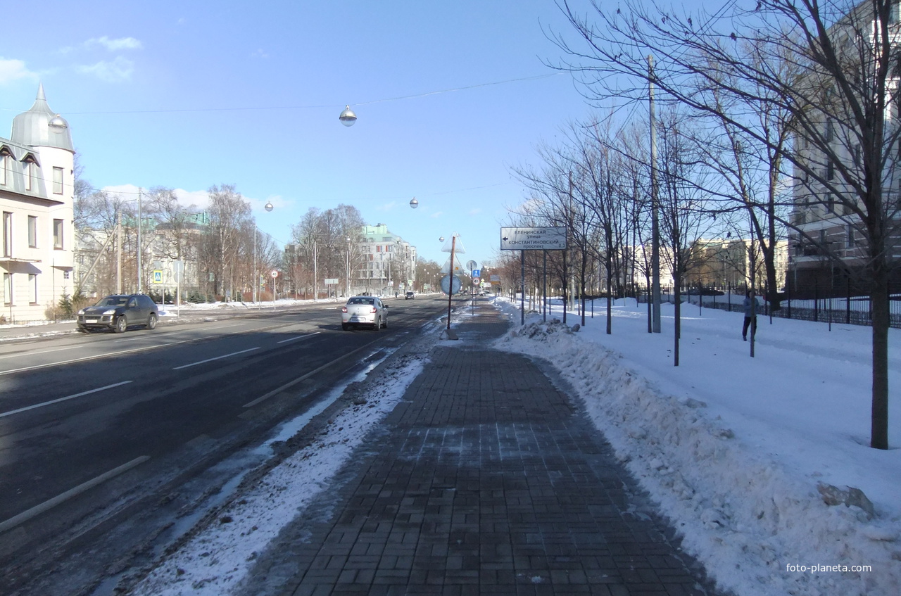 Крестовский остров.