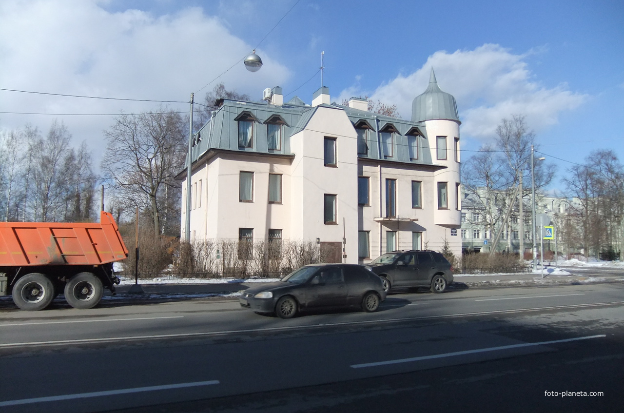 Крестовский остров.