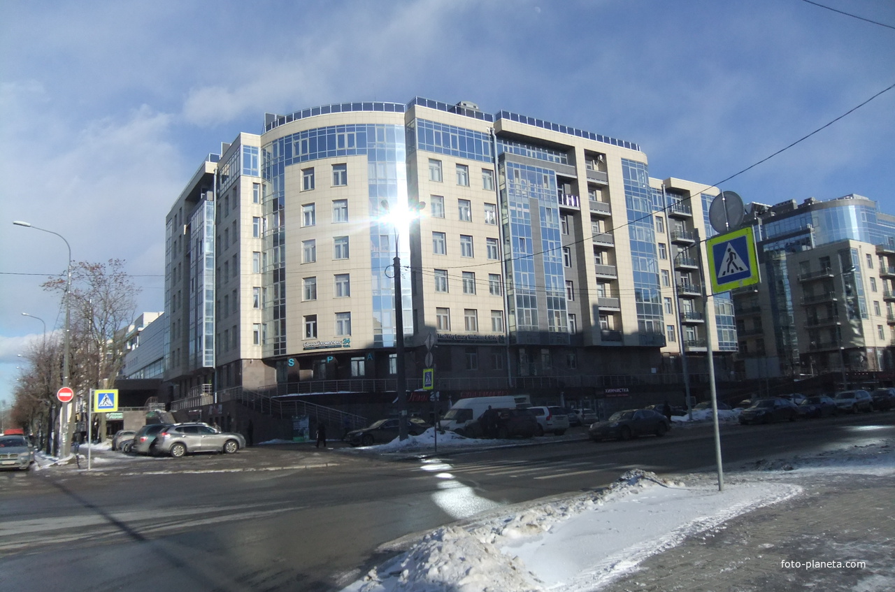 Крестовский остров.