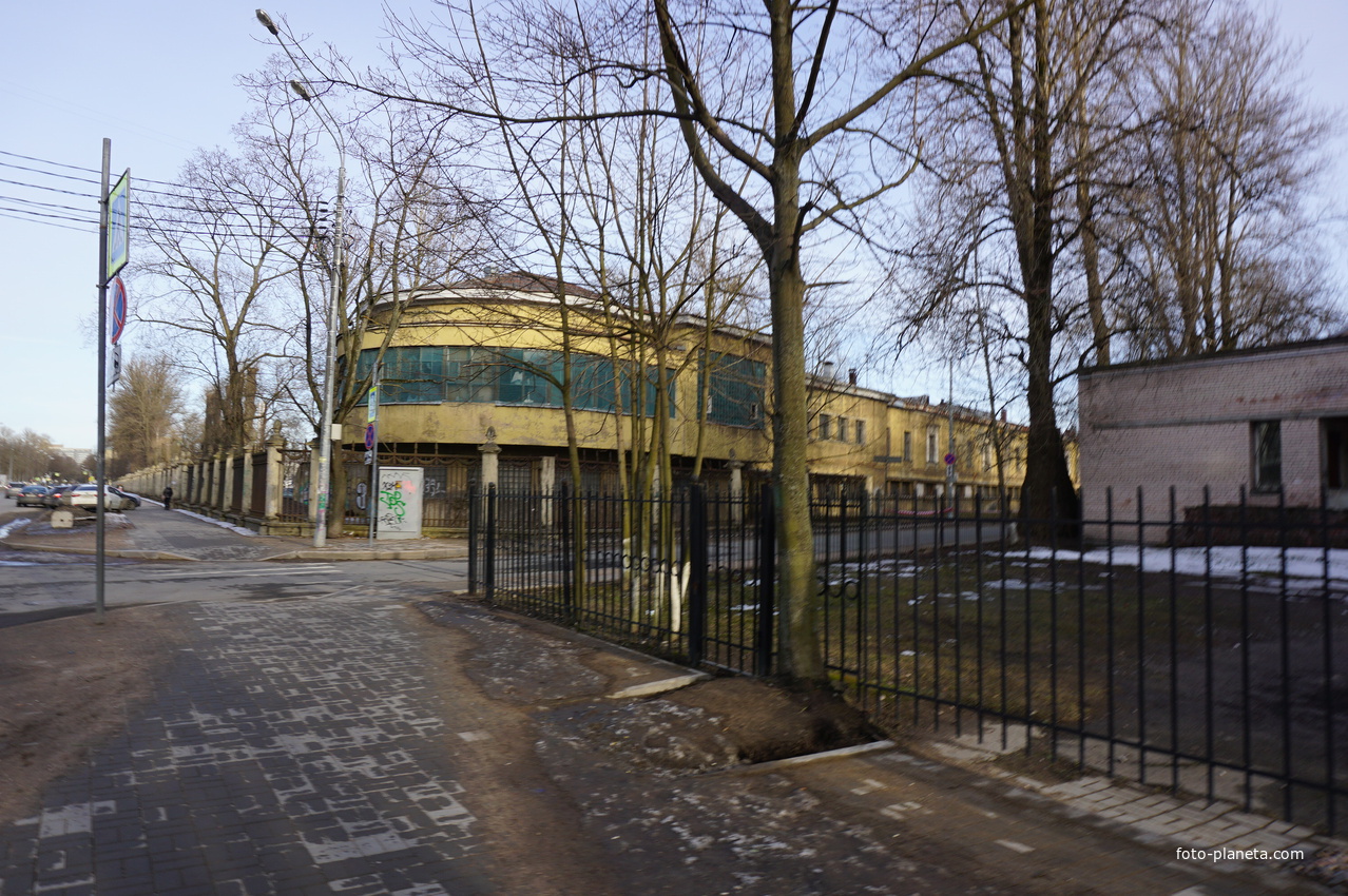 Крестовский остров.