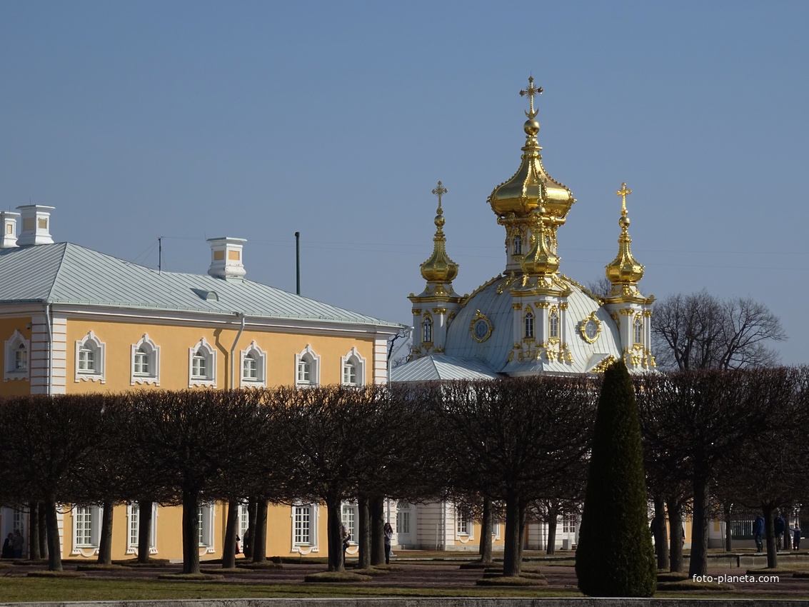 Большой Петергофский дворец