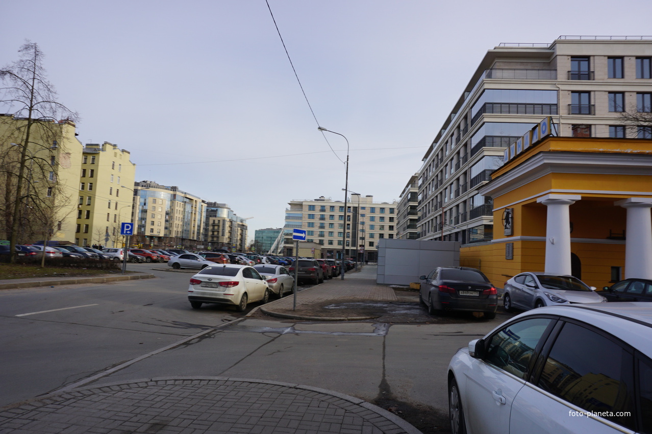 Крестовский остров.