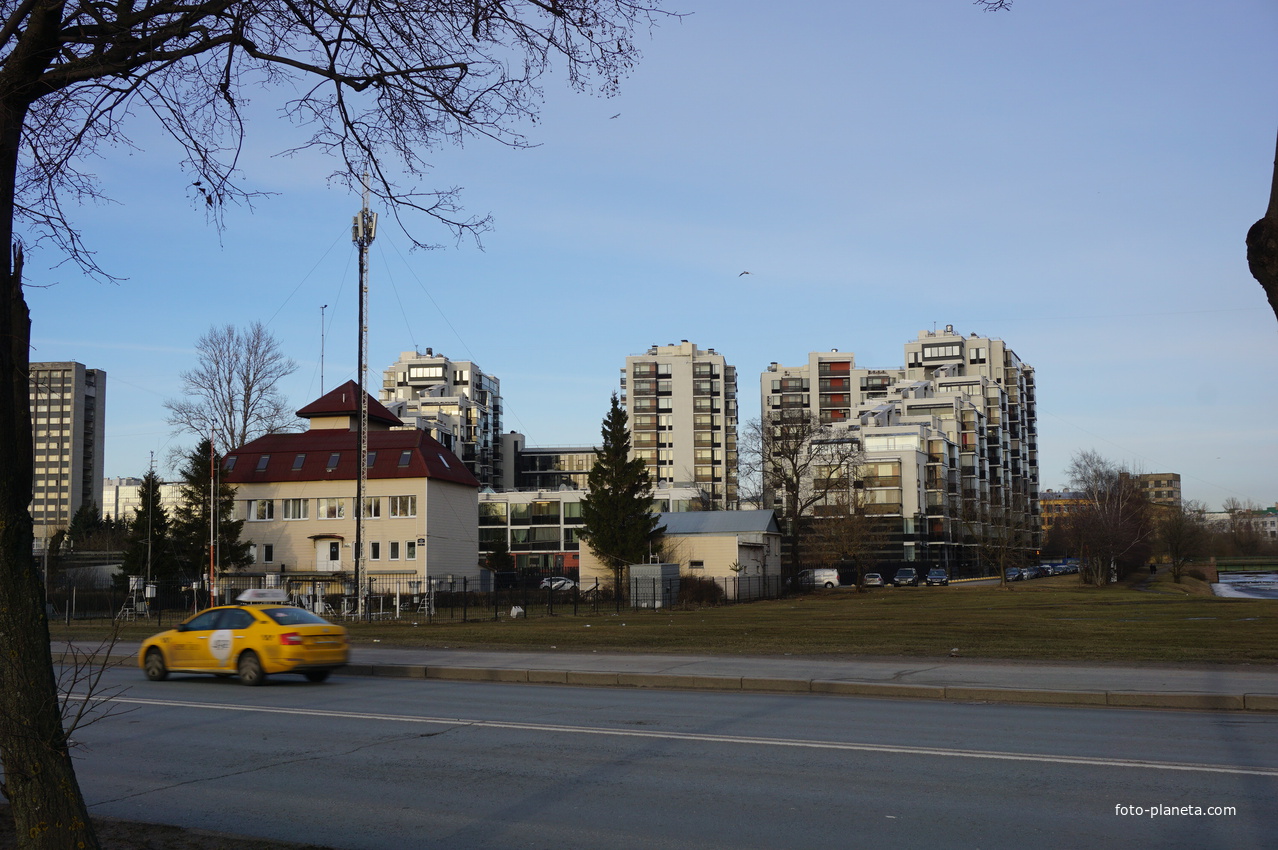 Крестовский остров.