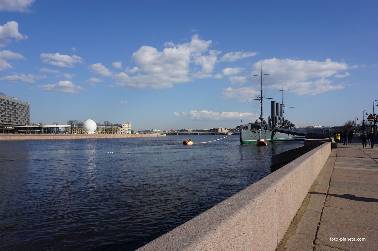 Петровская набережная.